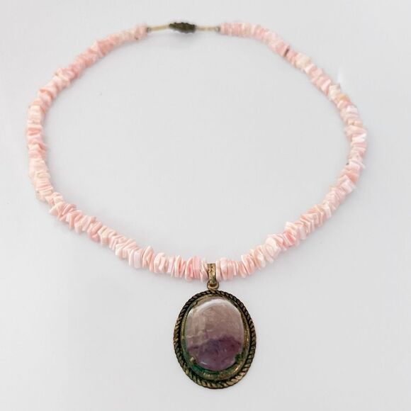 Pink Puka Shell Amethyst Crystal Pendant Necklace - Picture 1 of 4